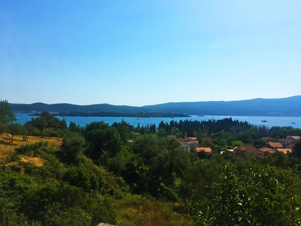 Milmaris Apartments Tivat Luaran gambar
